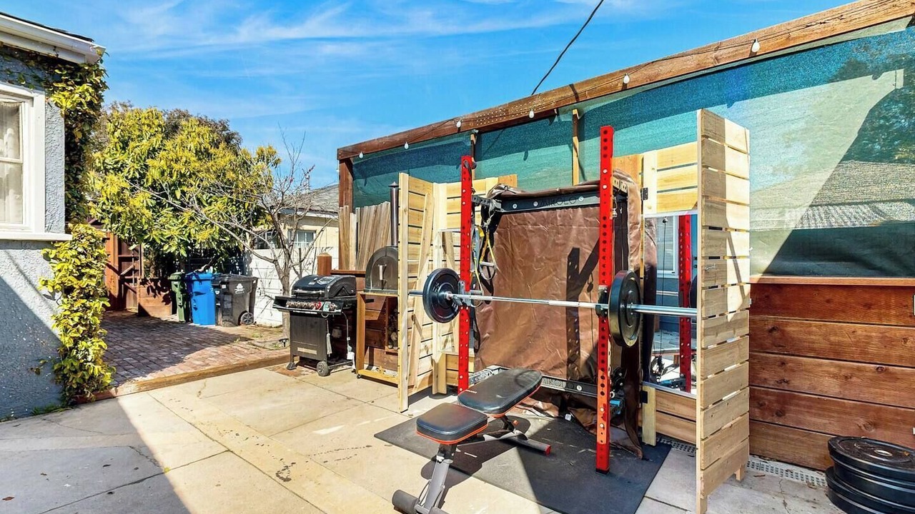 Photo of Outdoor in Park Mesa Heights