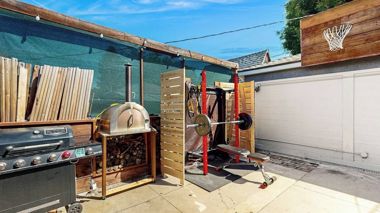 Photo of Outdoor in Park Mesa Heights