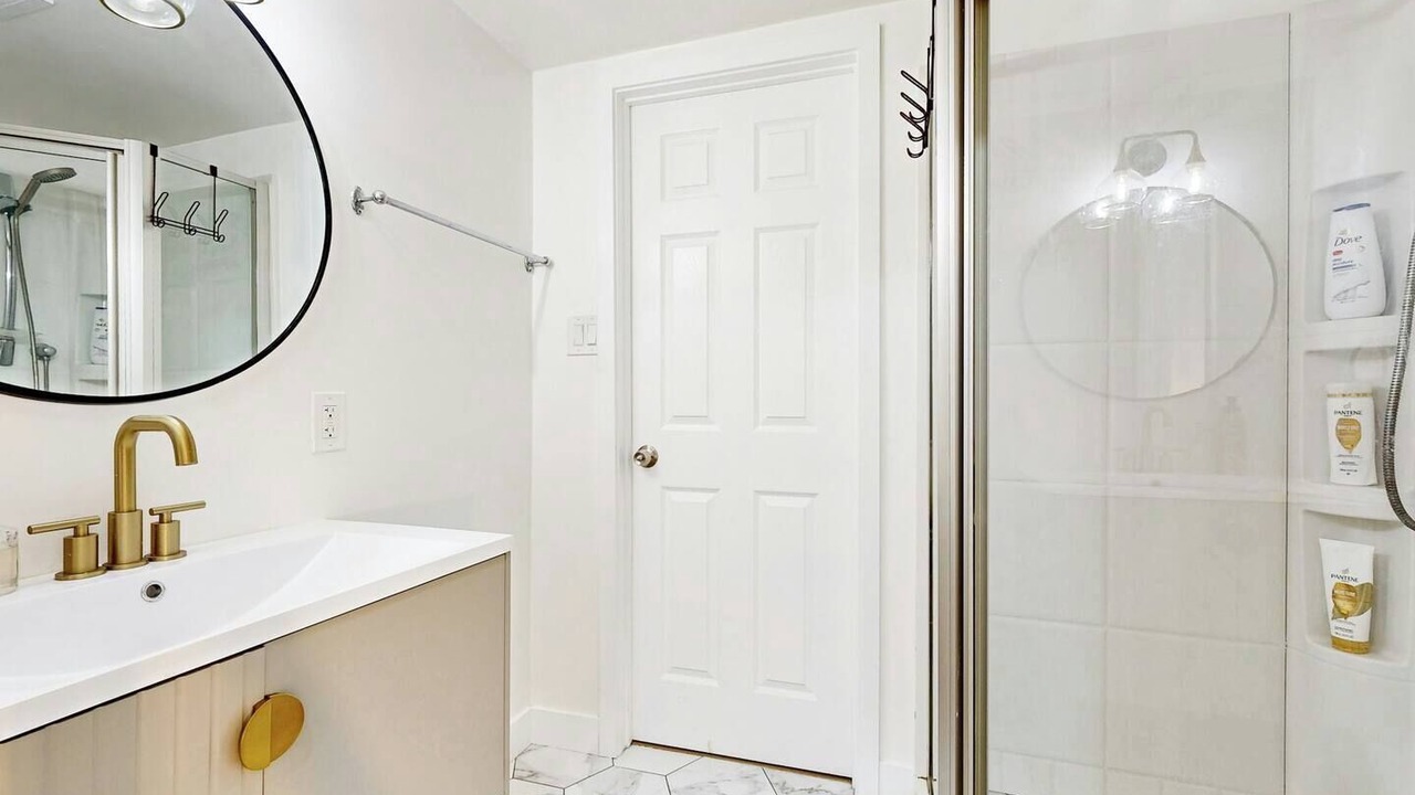 Photo of Bathroom in Park Mesa Heights