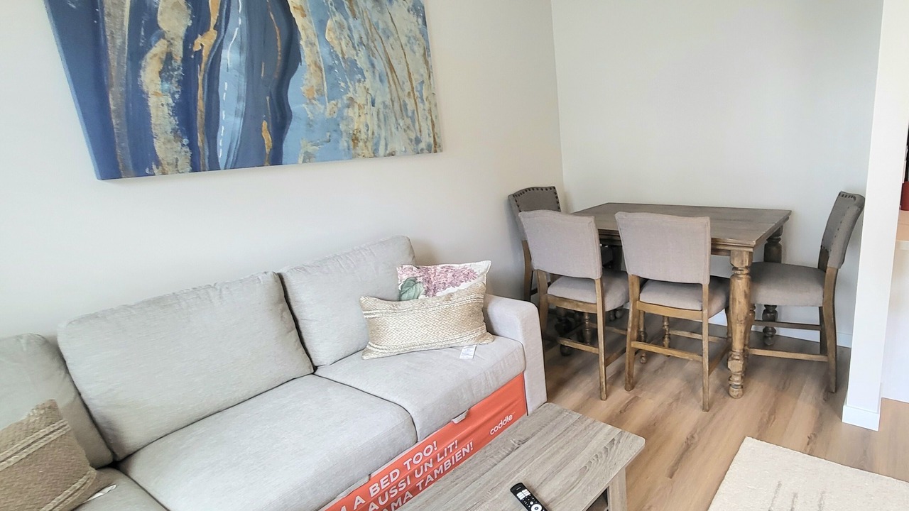 Photo of Livingroom in North Redondo
