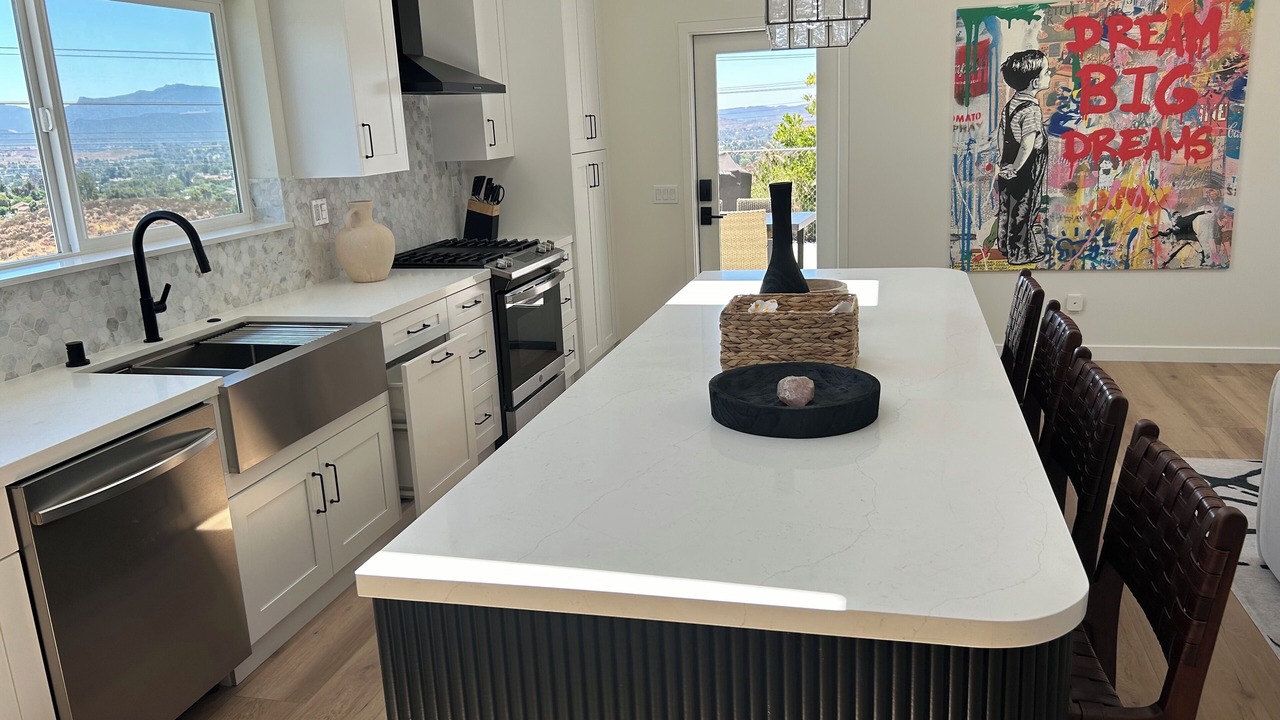 Photo of Bedroom in Thousand Oaks