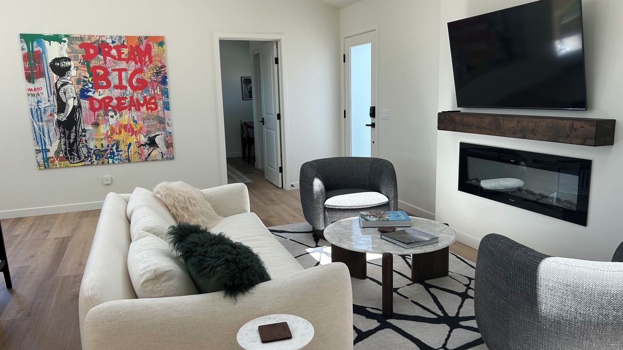 Photo of Bedroom in Thousand Oaks