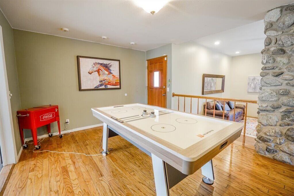 Photo of Bedroom in Crestline