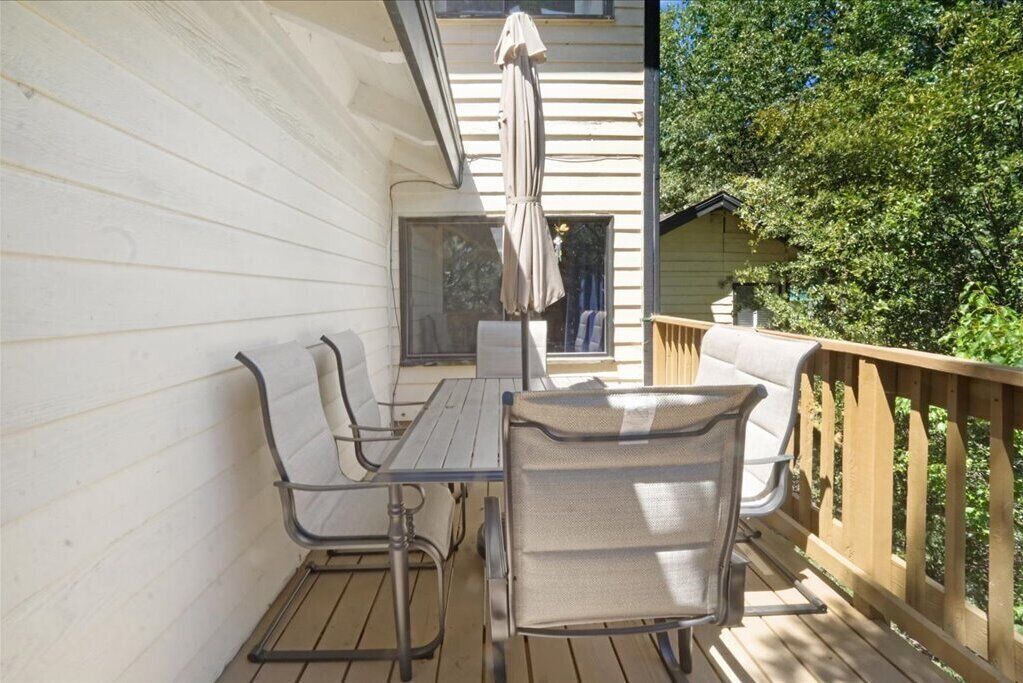 Photo of Outdoor in Crestline