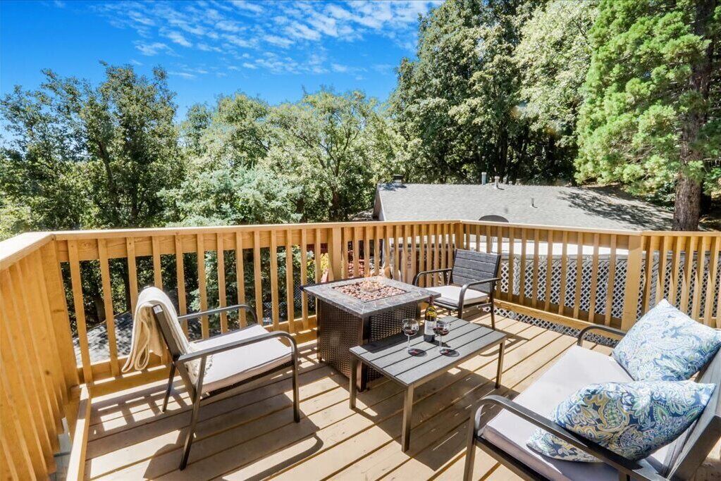 Photo of Outdoor in Crestline