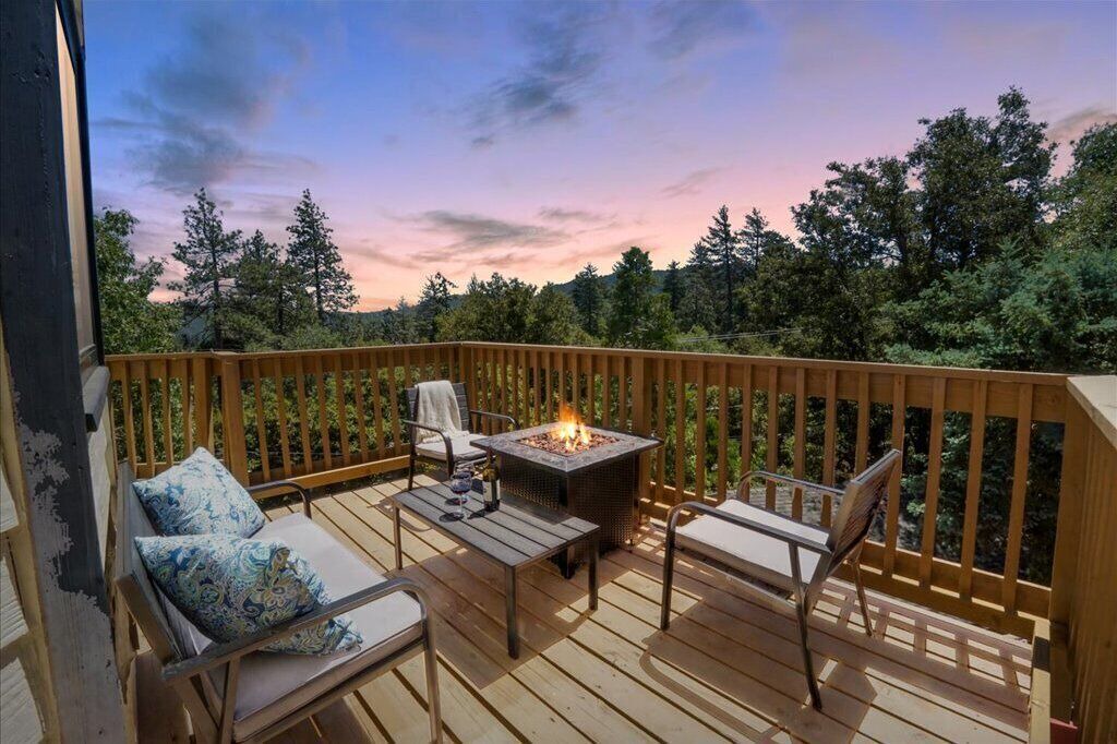 Photo of Outdoor in Crestline