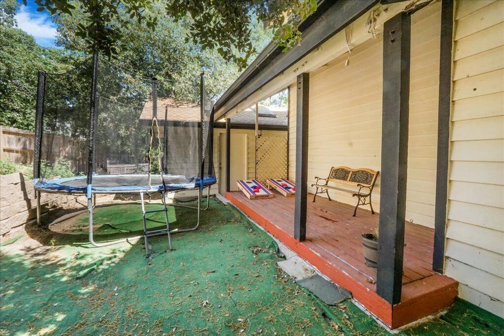 Photo of Patio Balcony in Crestline