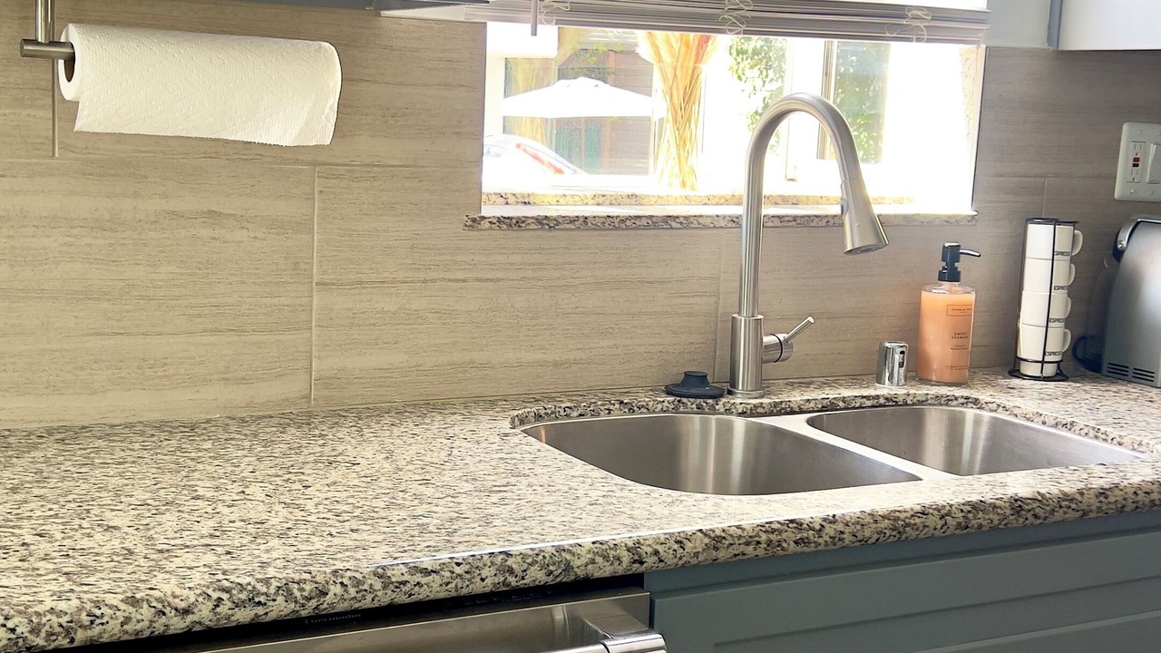 Photo of Kitchen in Mid-Wilshire