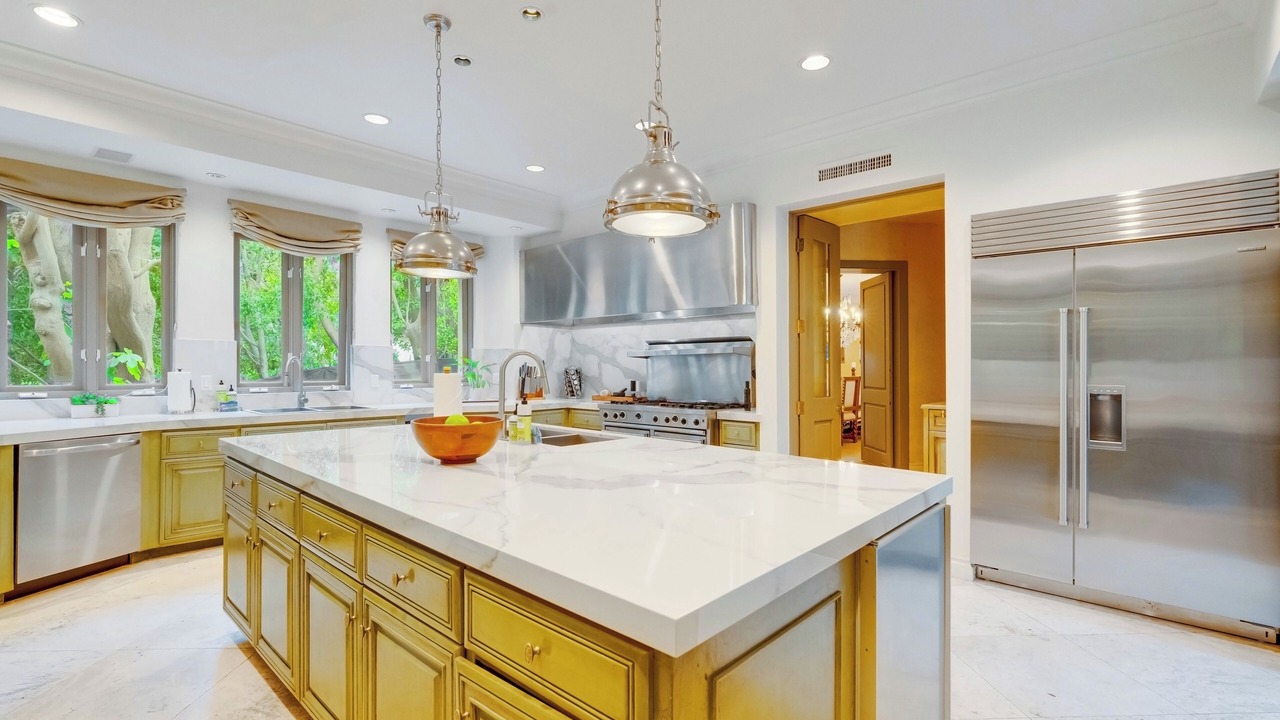 Photo of Kitchen in Holmby Hills