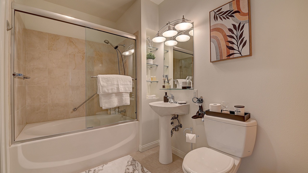 Photo of Bathroom in Downtown Long Beach
