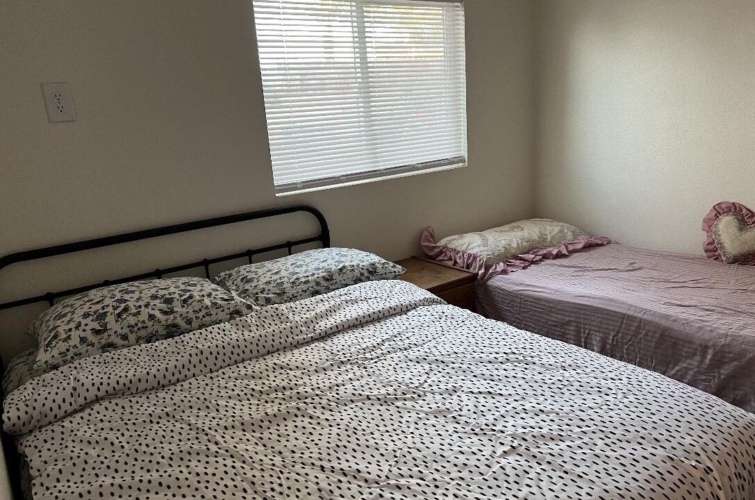 Photo of Bedroom in Palmdale