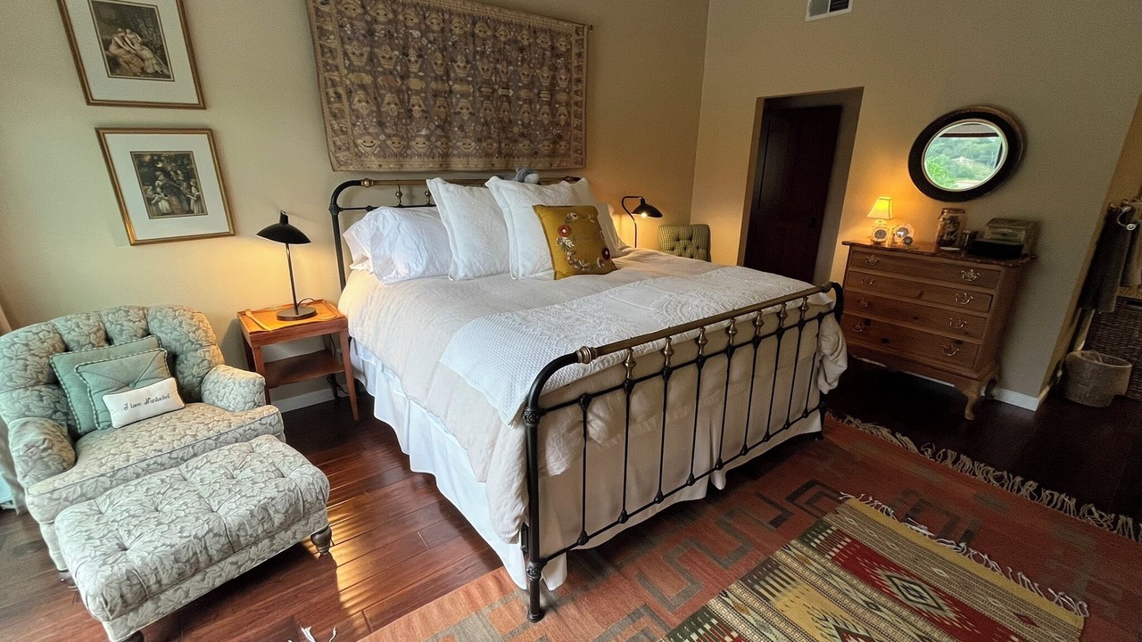 Photo of Bedroom in Mission Canyon