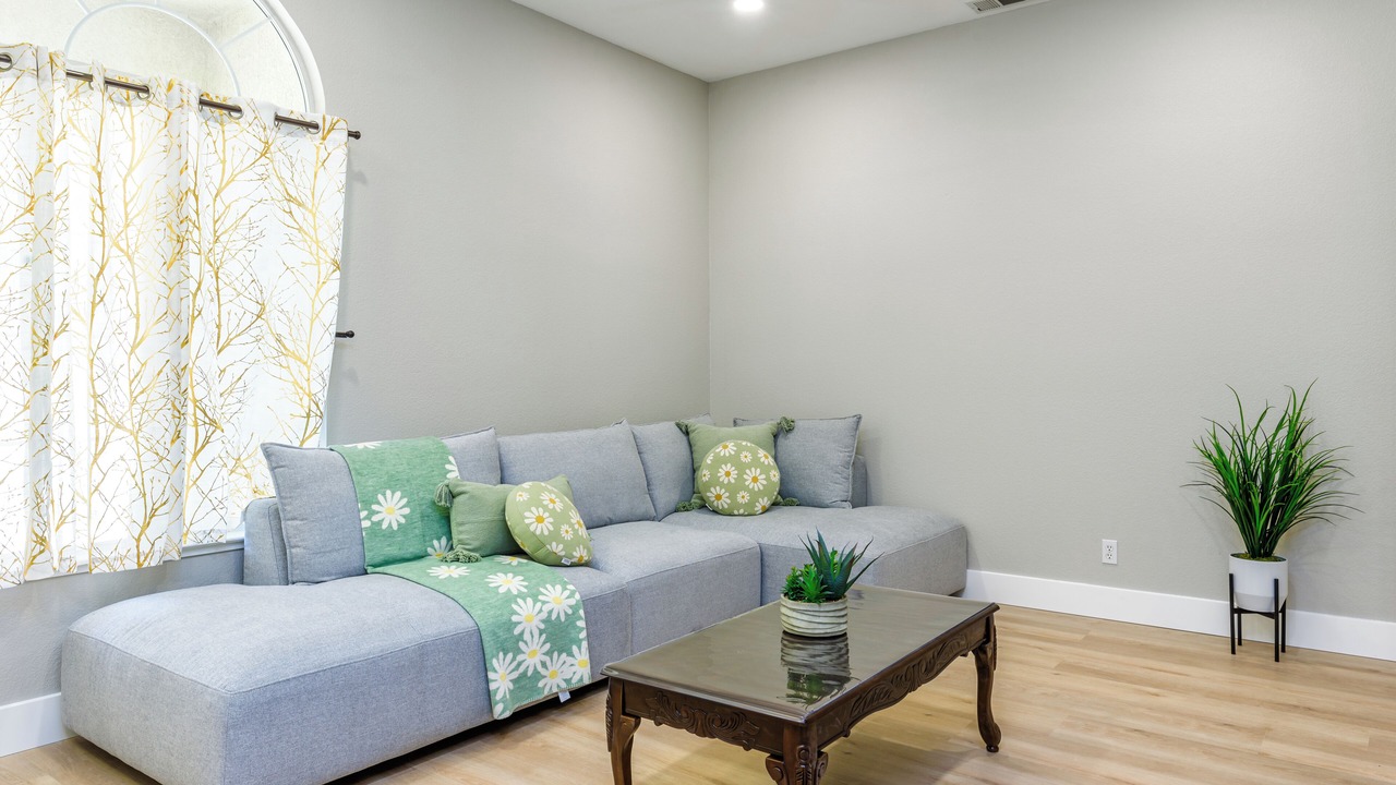 Photo of Livingroom in Elk Grove
