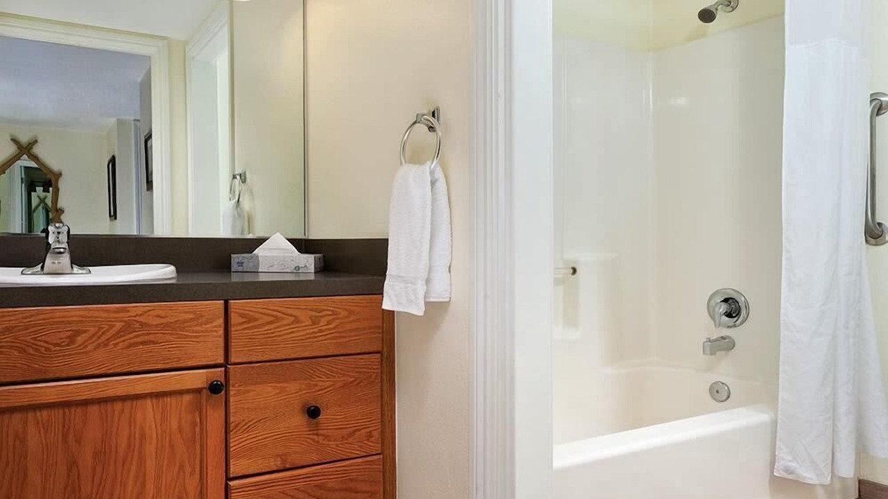 Photo of Bathroom in Angels Camp