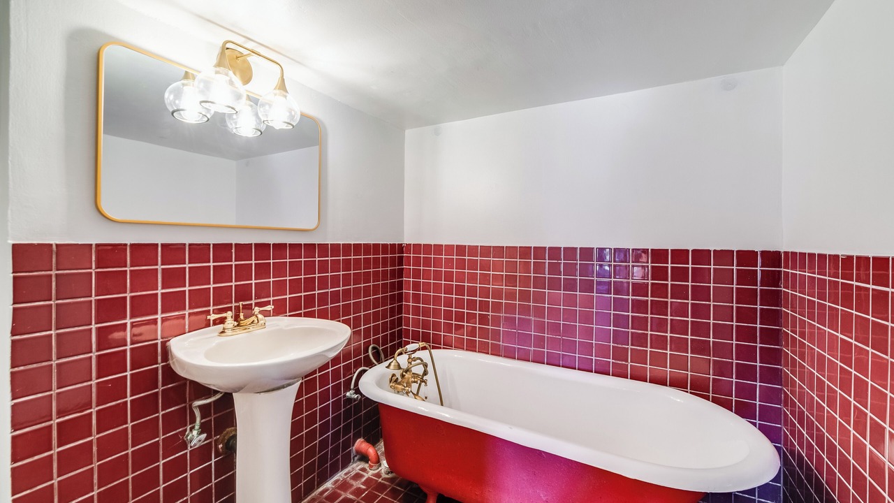 Photo of Bathroom in Atwater Village