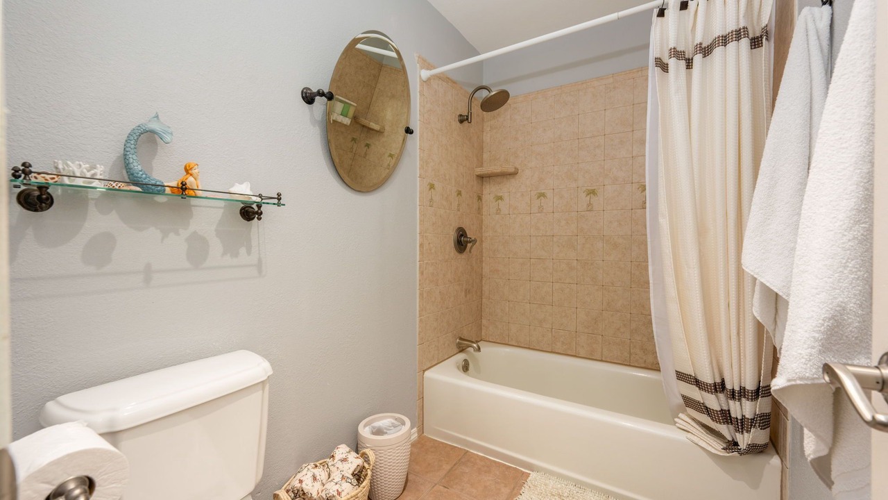 Photo of Bathroom in Lakeside
