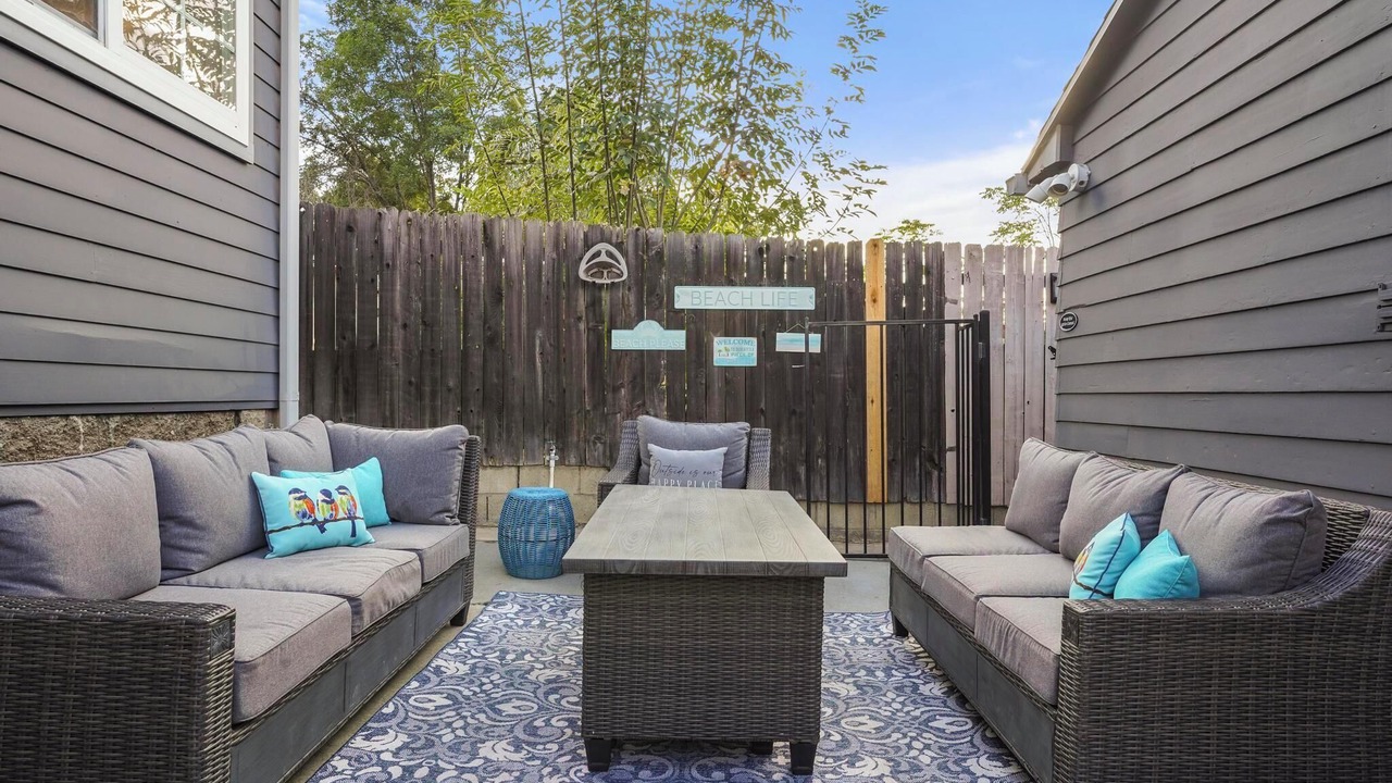 Photo of Outdoor in Lakeside
