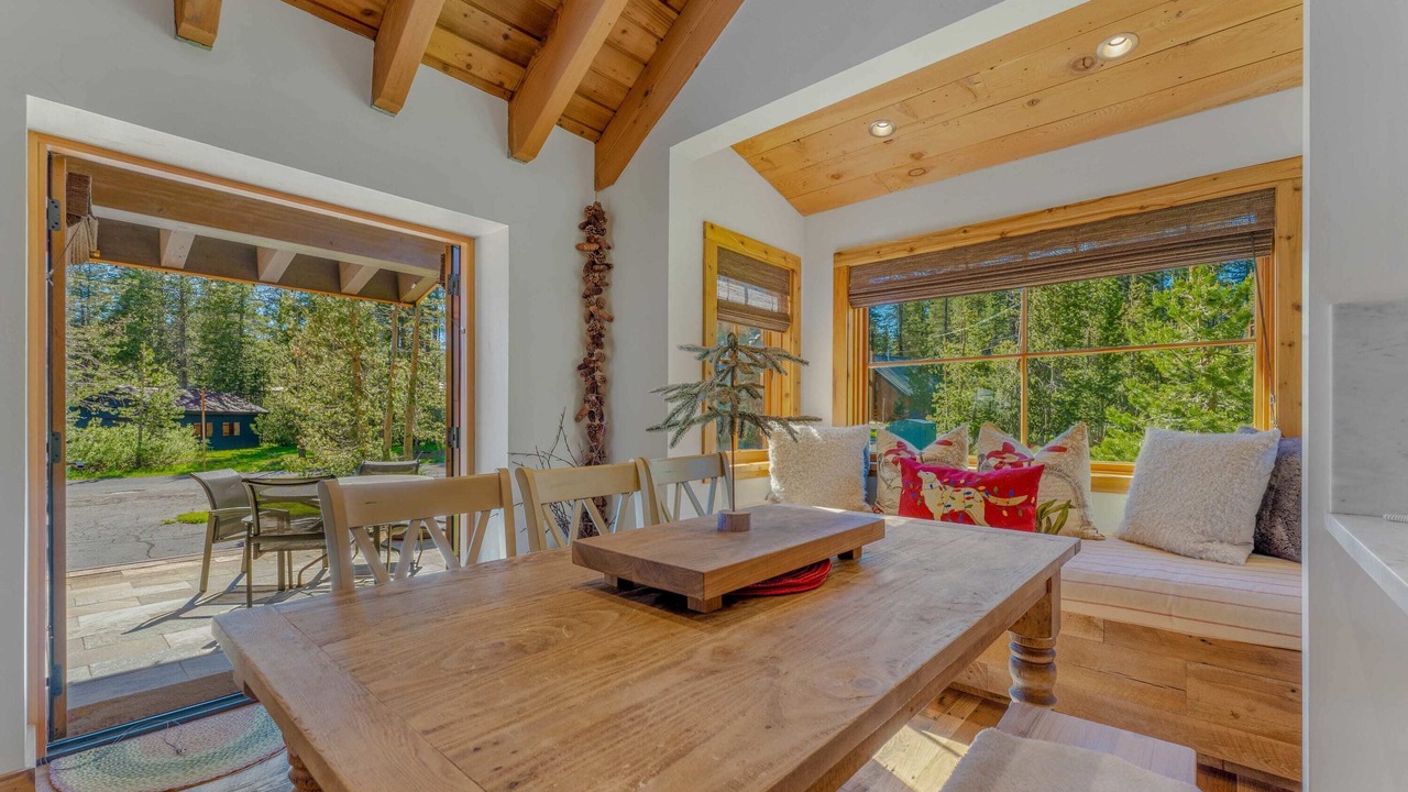 Photo of Bedroom in Serene Lakes
