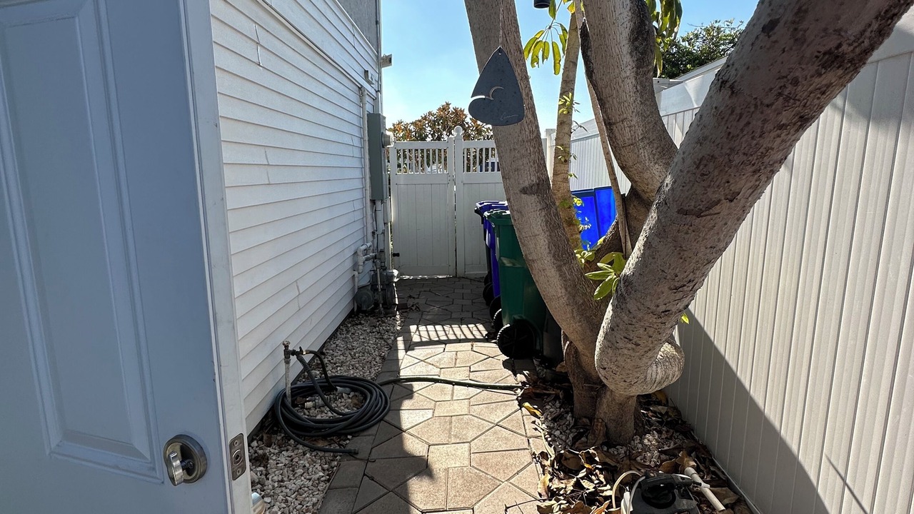 Photo of Outdoor in Serra Mesa