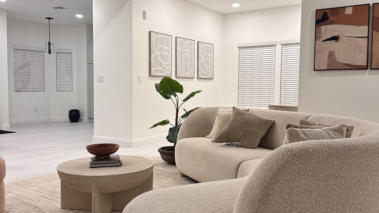 Photo of Livingroom in Rancho Cucamonga