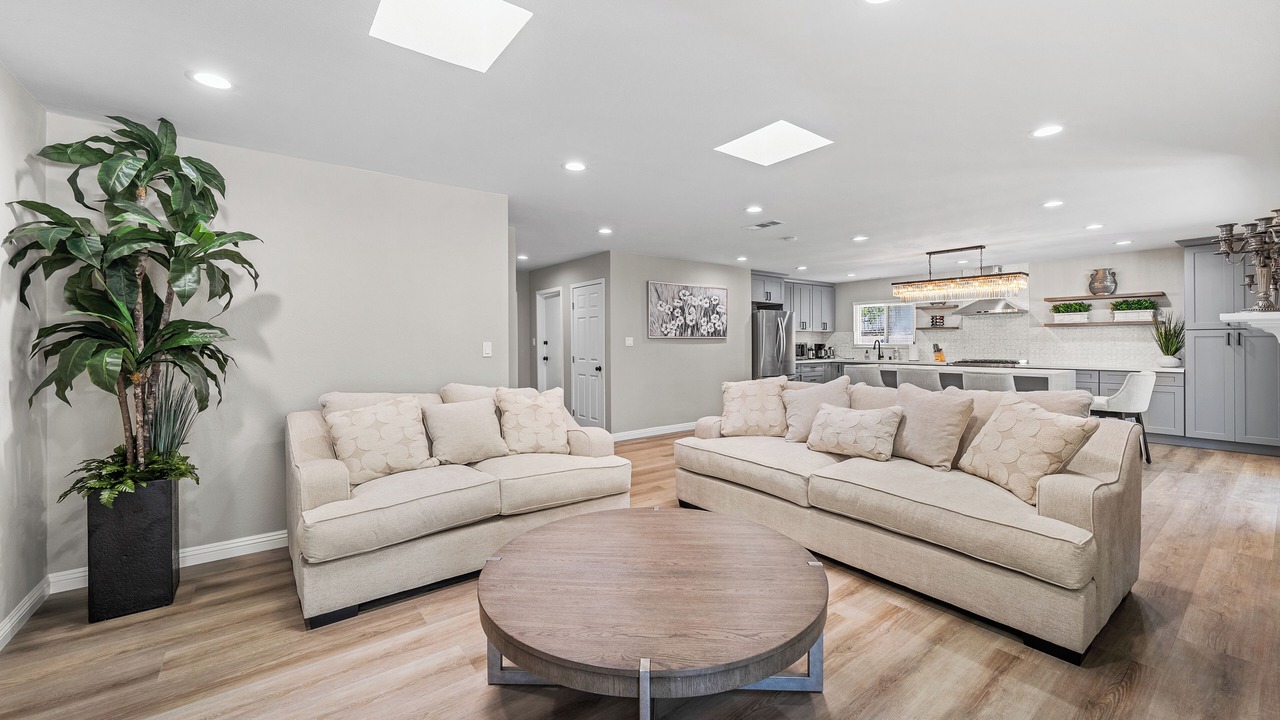 Photo of Livingroom in Rowland Heights