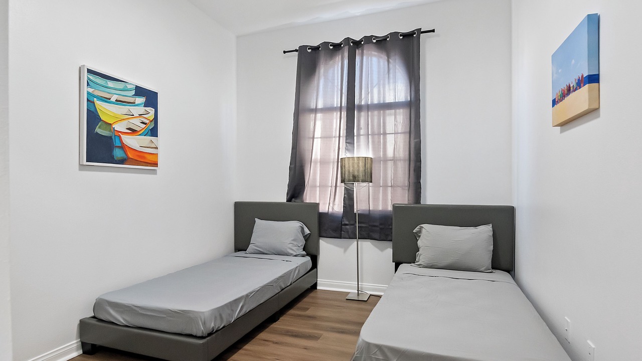 Photo of Bedroom in NoHo Arts District