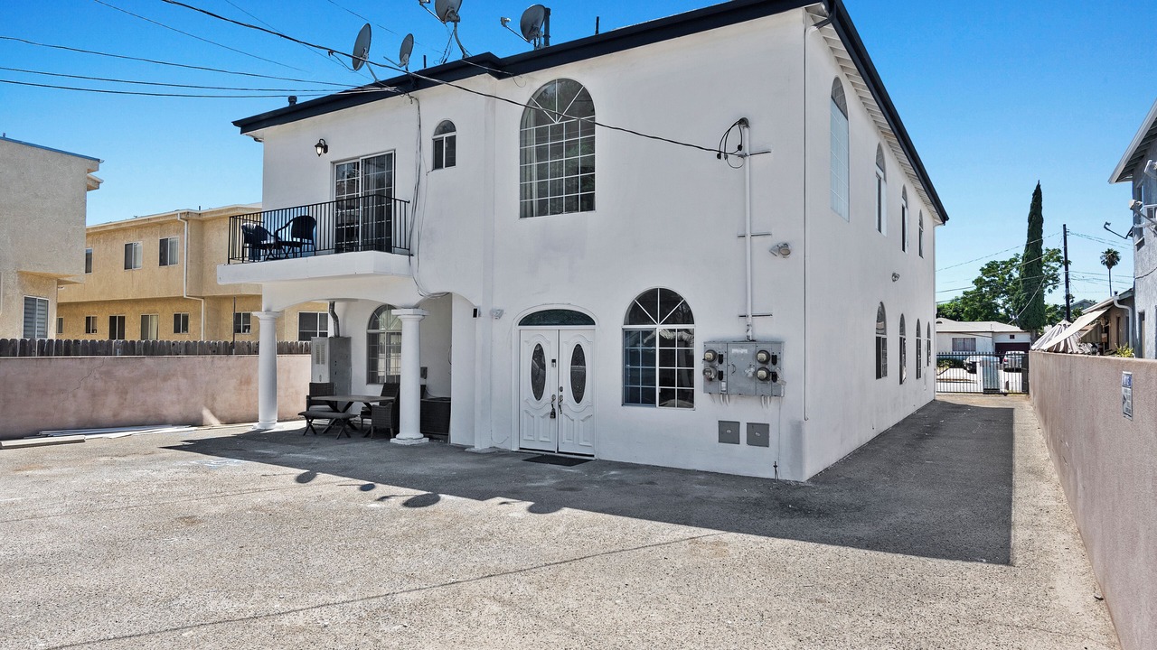 Photo of Outdoor in NoHo Arts District