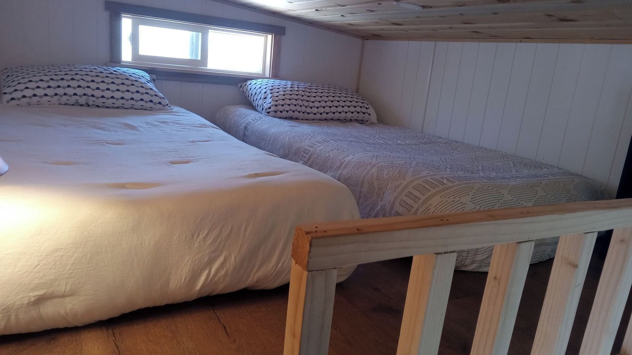 Photo of Bedroom in Mojave Desert