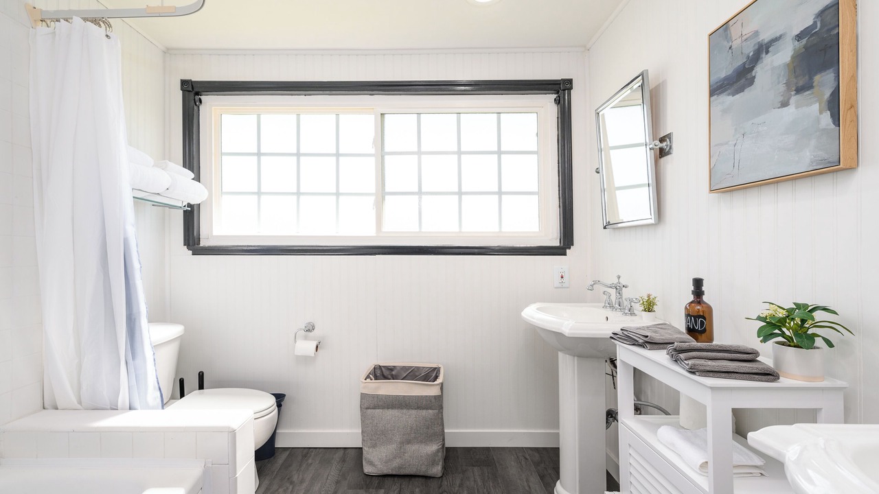 Photo of Bathroom in Fullerton