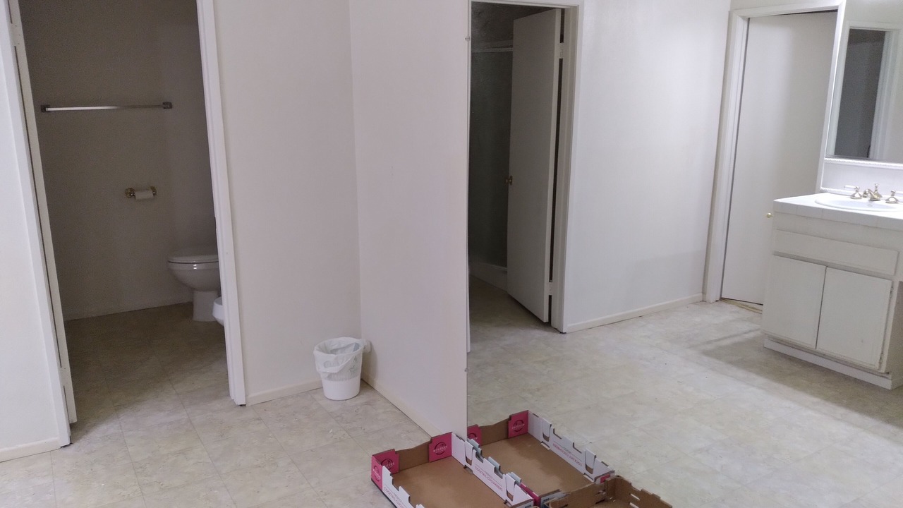 Photo of Bathroom in Encino