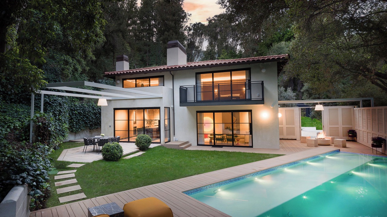 Photo of Outdoor in Brentwood