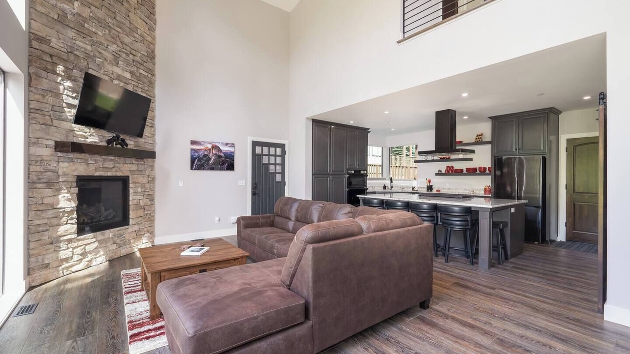 Photo of Livingroom in Fish Camp