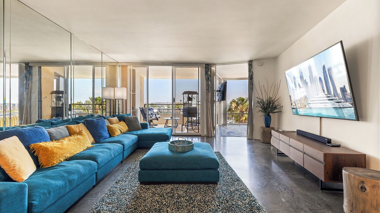 Photo of Livingroom in Marina del Rey