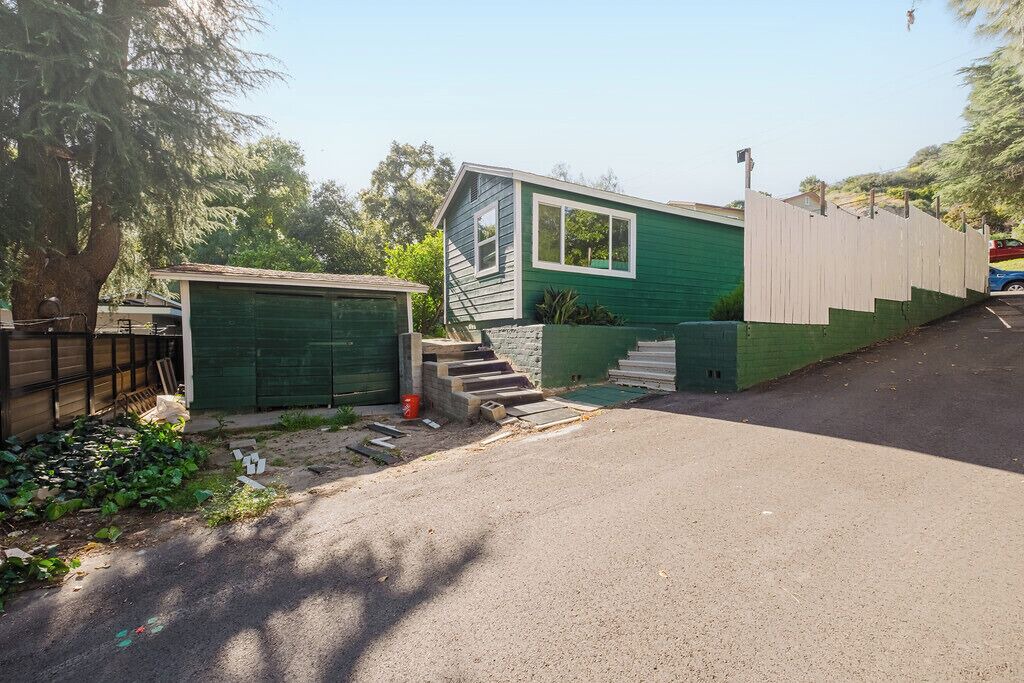 Photo of Outdoor in Sylmar