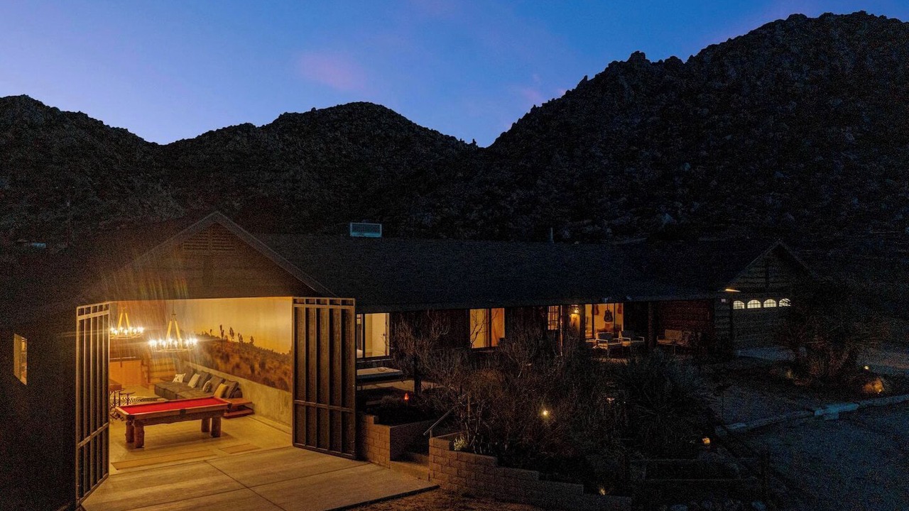 Photo of Patio Balcony in Pioneertown