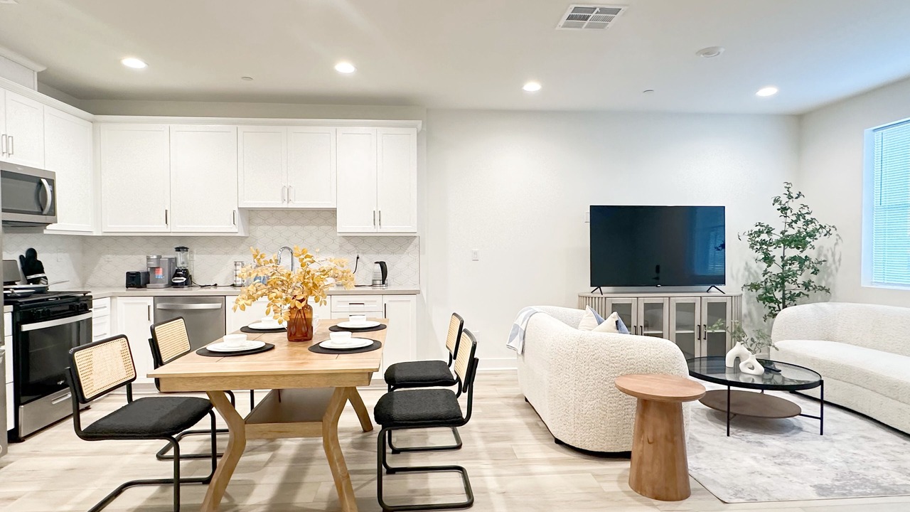 Photo of Livingroom in Ontario