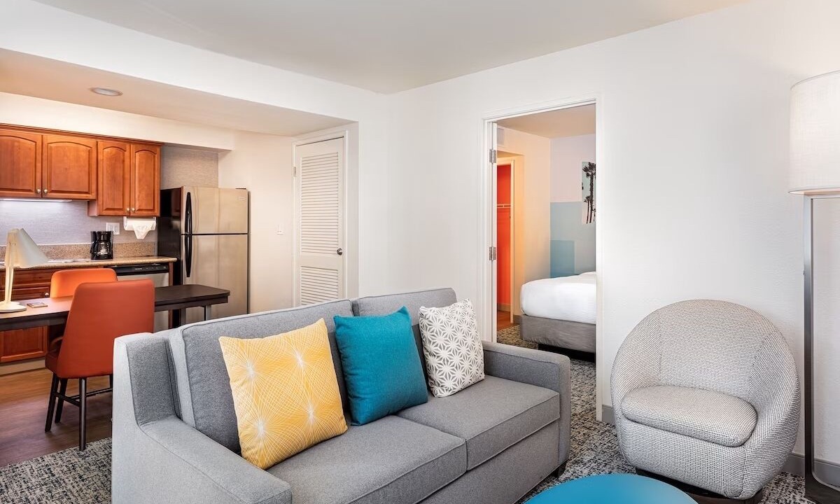 Photo of Livingroom in Anaheim Resort