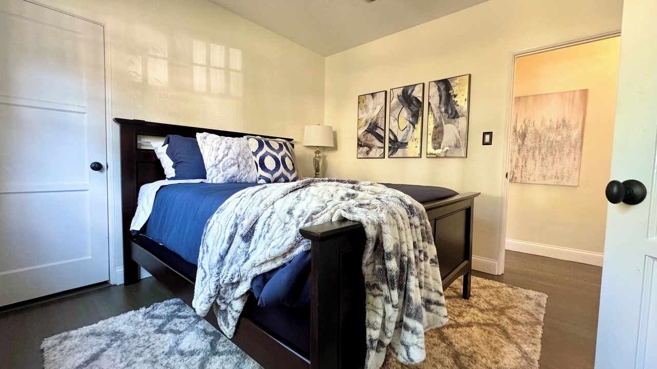 Photo of Bedroom in Mission Hills