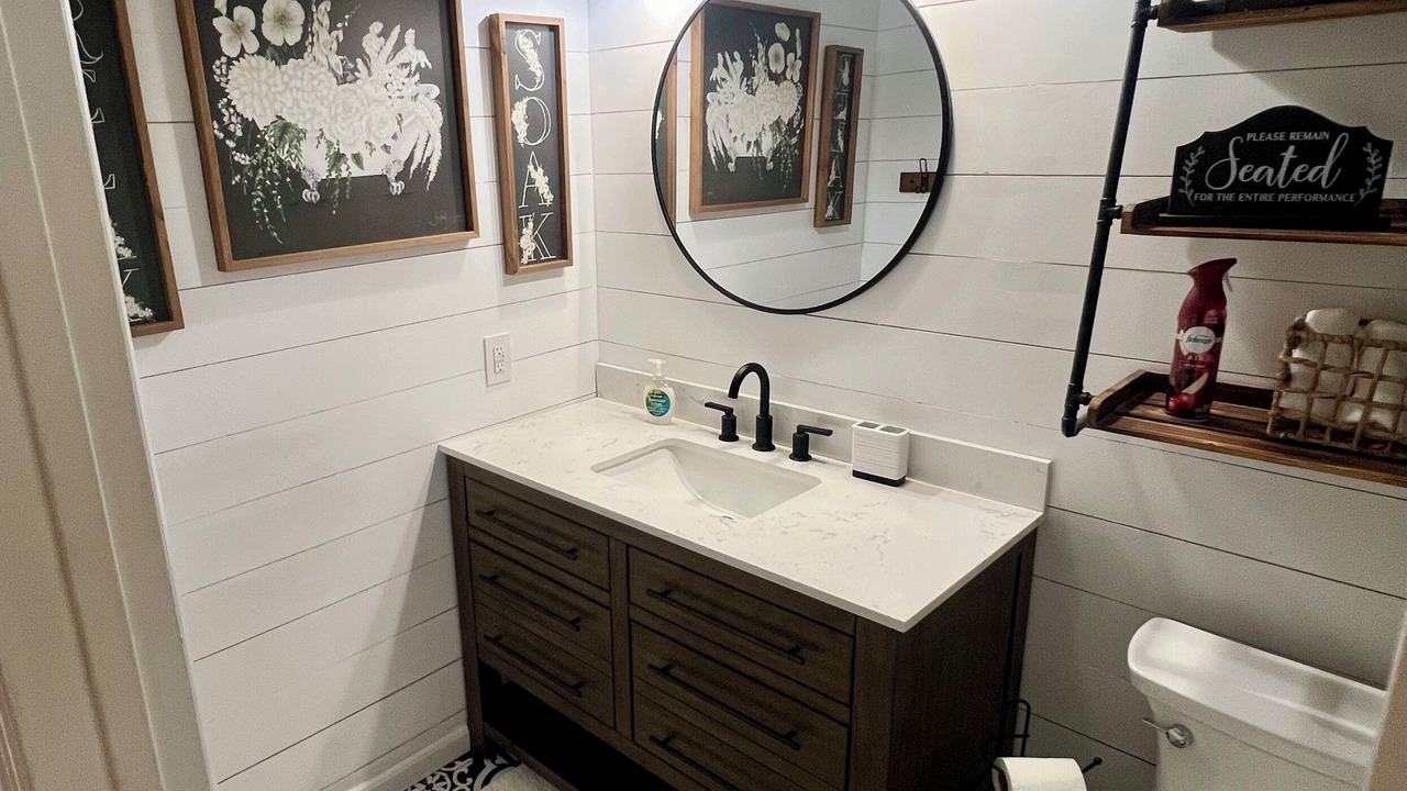 Photo of Bathroom in Simi Valley