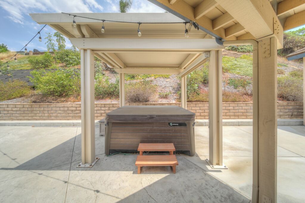 Photo of Patio Balcony in Estates at Canyon Crest