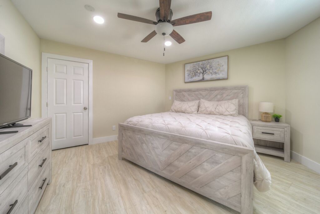 Photo of Bedroom in Estates at Canyon Crest