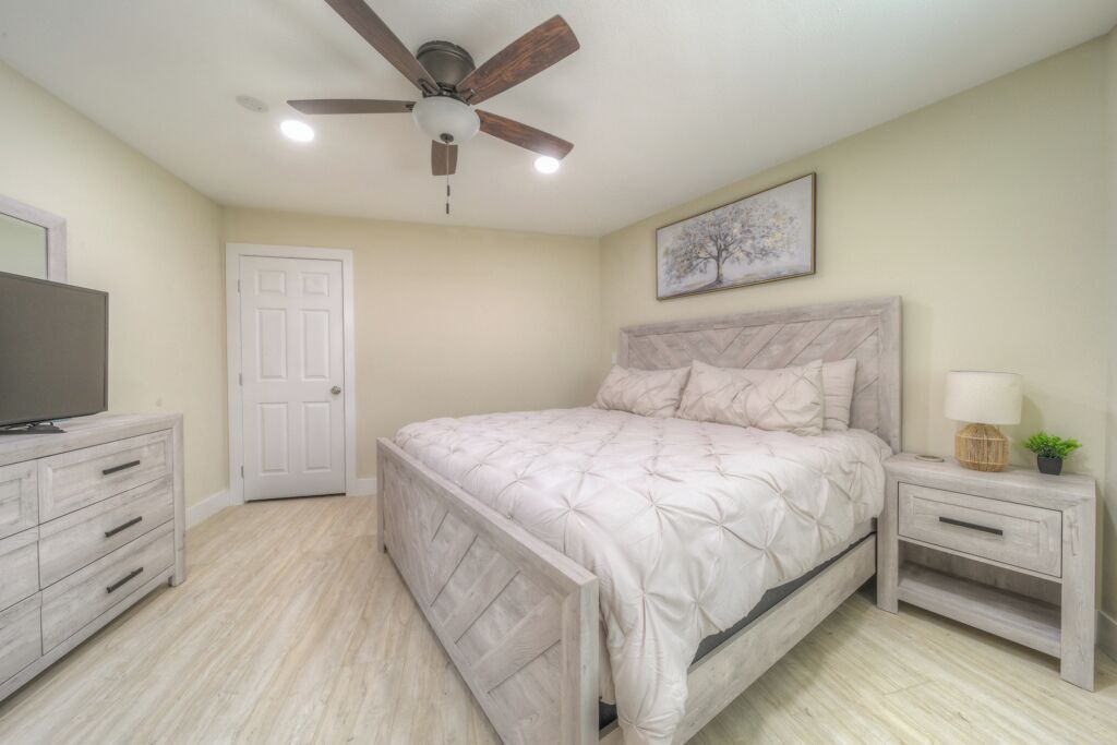Photo of Bedroom in Estates at Canyon Crest