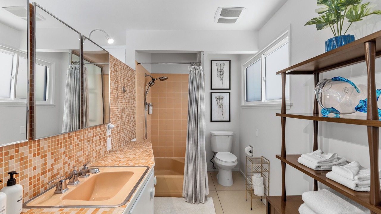 Photo of Bathroom in Warm Sands