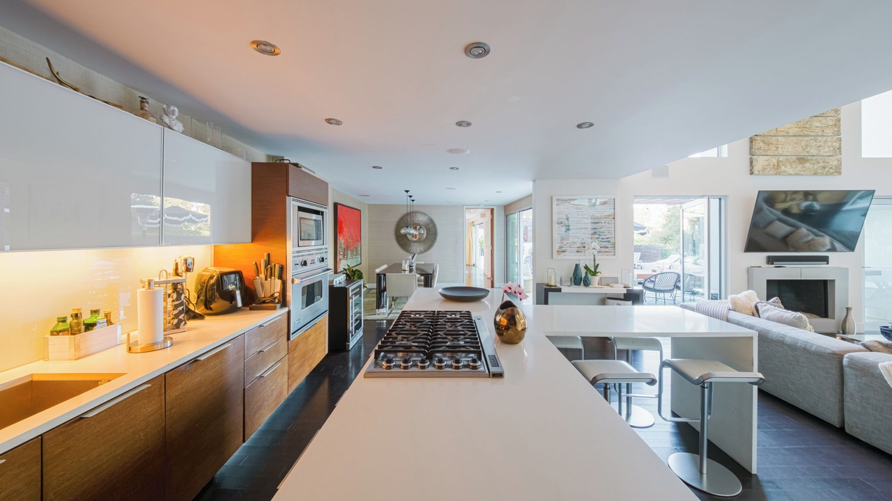 Photo of Kitchen in Hollywood Hills West