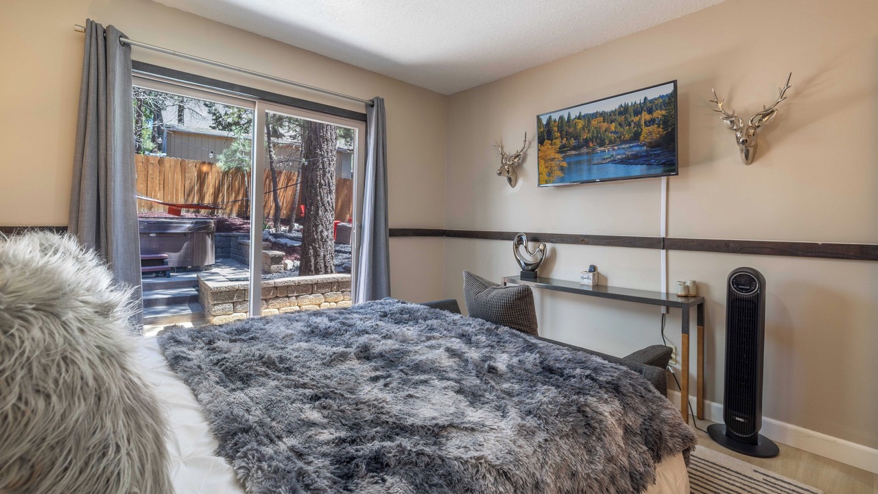 Photo of Bedroom in Moonridge