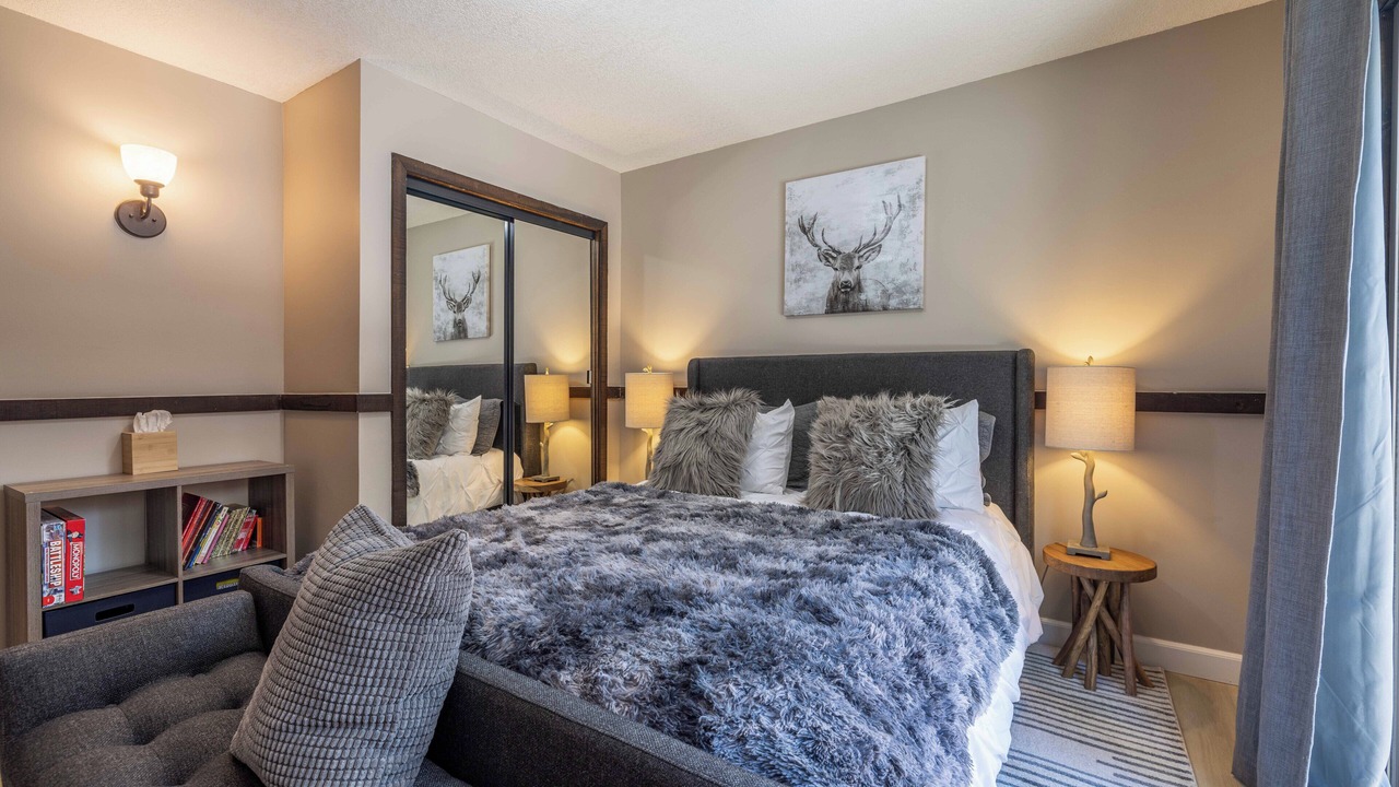 Photo of Bedroom in Moonridge