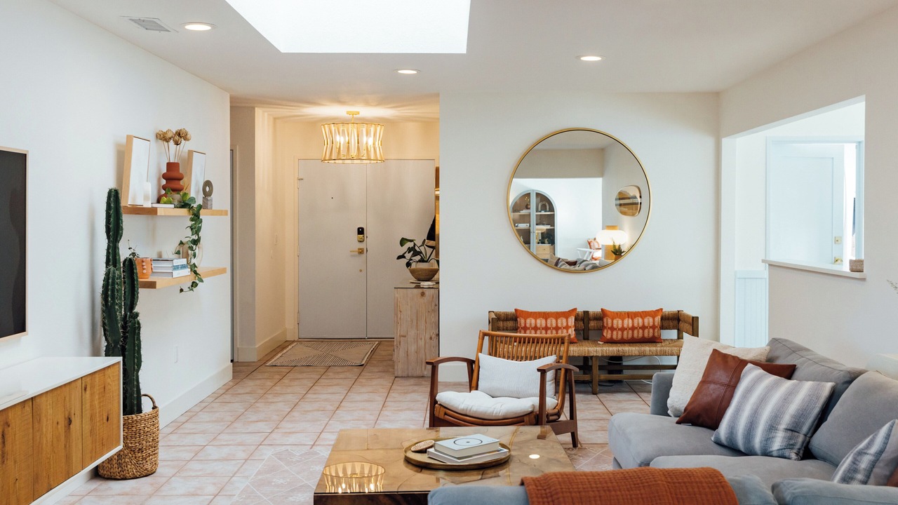 Photo of Livingroom in Oceanside