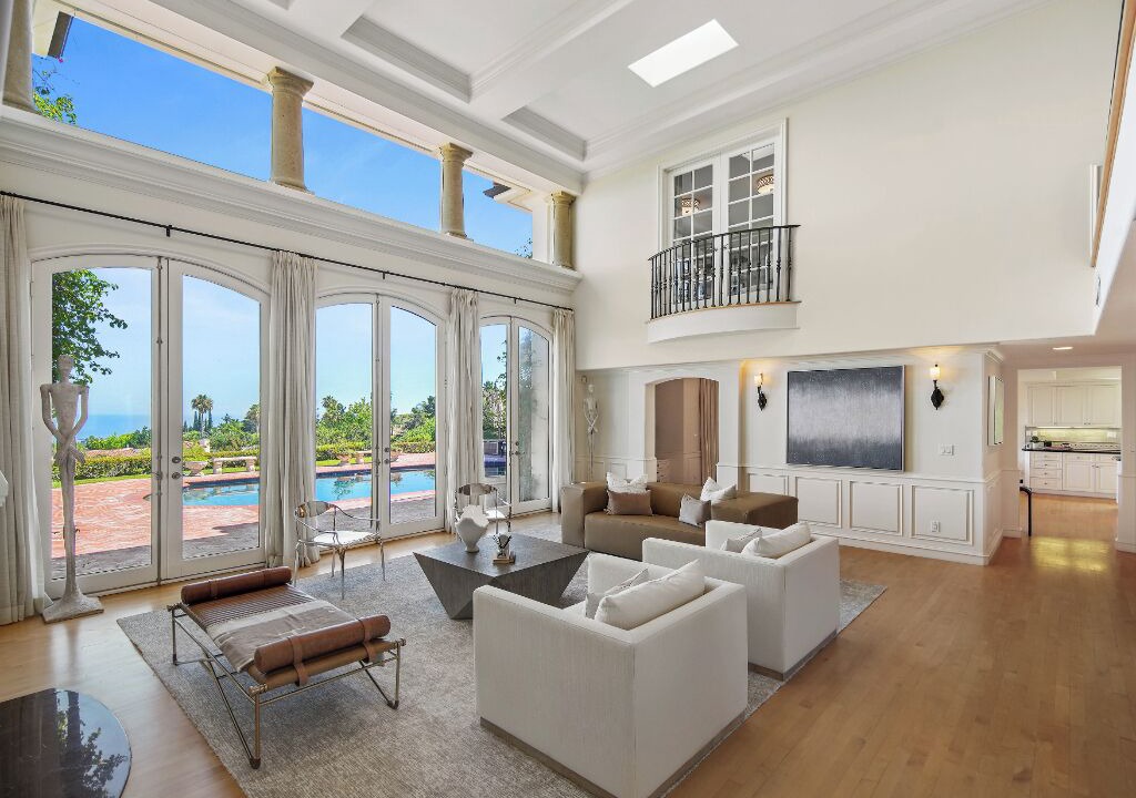 Photo of Livingroom in Bel Air