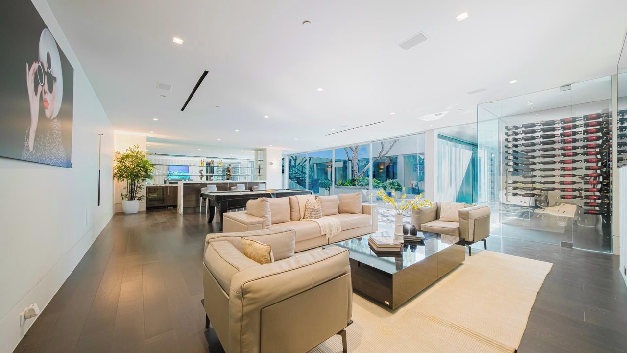 Photo of Others in Trousdale Estates