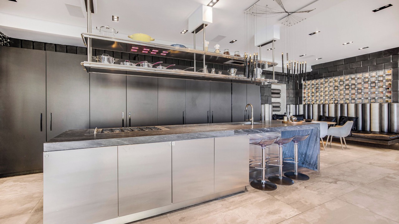 Photo of Kitchen in Hollywood Hills West